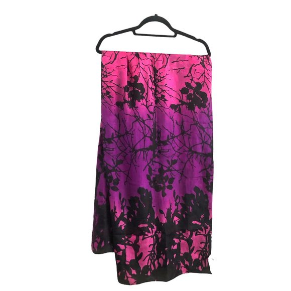 La Fiorentina Fantasy flowery pattern, Large Silk Scarf/ Shawl/ Wrap - Picture 8 of 8